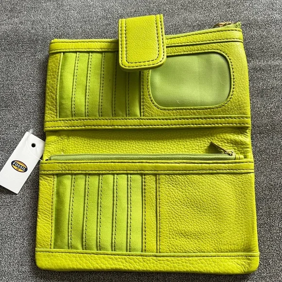 Fossil Emma Clutch in stunning Lime Color - Picture 8 of 16